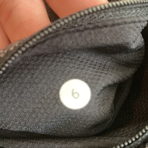 Lululemon pullover - Picture 8 of 8